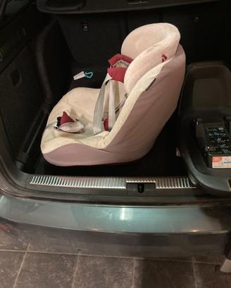 2 Seggiolini Bebeconfort (0-1 e 2-3) + base isofix