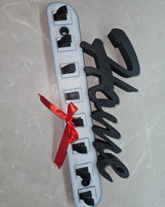 Portachiavi da muro con scritta home in 3D 