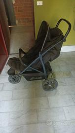 Passeggino tre ruote 