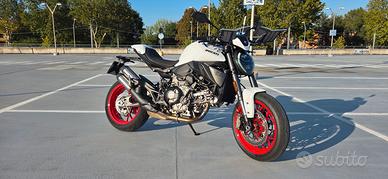 Ducati Monster+ V2 2026