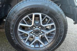 Bridgestone Dueler 255 70 R18