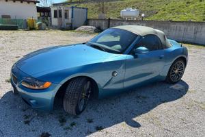 BMW Z4 2.5i 6 cilindri