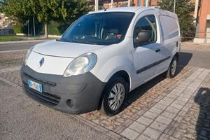 RENAULT KANGOO 1.5 TDI 90 CV. COIBENTATO