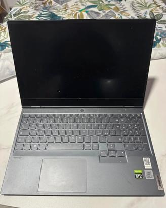 Portatile LENOVO