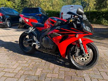 moto CBR 1000 RR
