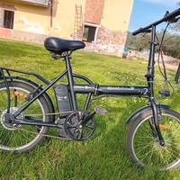 Bici elettrica pieghevole