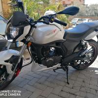 COME NUOVA STUPENDA KEEWAY125(BENELLI)SOLI 9000 Km