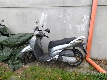 Honda sh 300 i