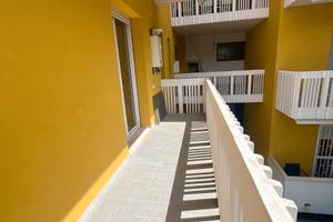 Ampio appartamento frazionabile con veranda