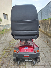Scooter elettrico 4 ruote