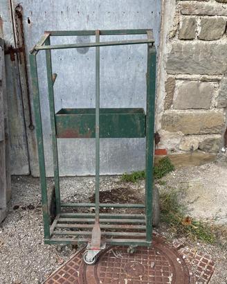 Carrello portabombole per saldatrice