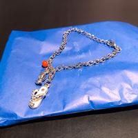 Bracciale con tre ciondoli