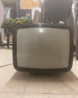 TV  Brionvega Spot 2 16