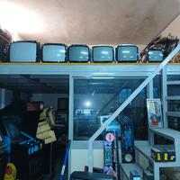 Svuoto locale videogiochi.