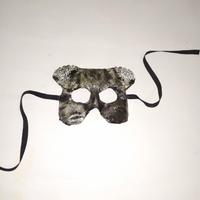 maschera da gatto fatta a mano in carta 