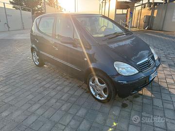 MERCEDES A 160 BENZINA ELEGANCE LUNGA