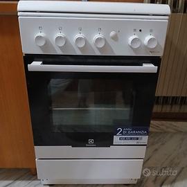 Cucina a gas Electrolux con forno elettrico