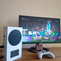 postazione gaming: XBOX series s / monitor 175hz