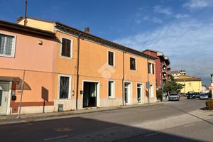 NEGOZIO A VERONA