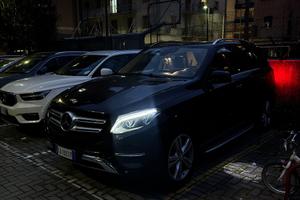 MERCEDES BENZ GLE 250d 4 MATIC SPORT