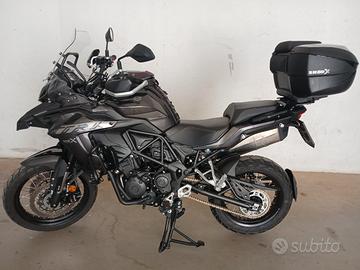 Benelli trk 502x 