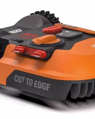 Robot rasaerba Worx con copertura e tagliasiepi
