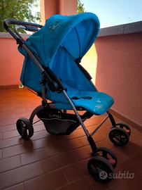 Passeggino leggero azzurro