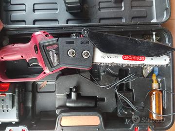 Potatore motosega batteria