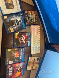 ps5 usata con scatola , caricatore , due pad