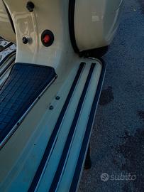 Vespa P200E