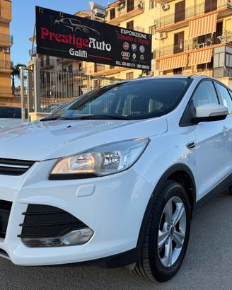 Ford Kuga 2.0 TDCI 140 CV 4WD Business