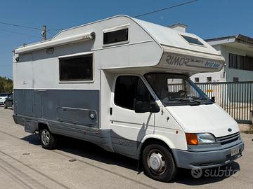 CAMPER FORD RIMOR 2.5 WERKE