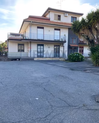 Garage/Box - Aci Sant'Antonio