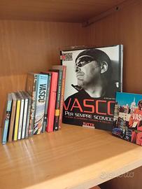 CD e opuscoli di Vasco Rossi