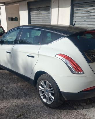 Lancia Delta 1.6 2011
