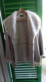 Giaccone Cristina Gavioli, Scarpe YSL Omaggio +1