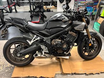 Cb650r 2024-2025 INCIDENTATA