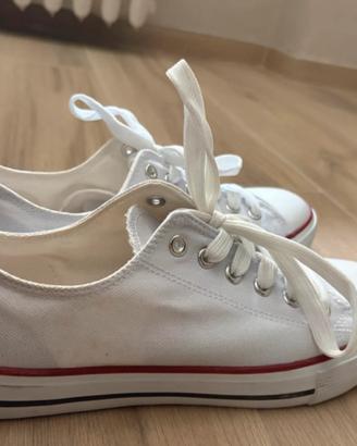 scarpe da ginnastica