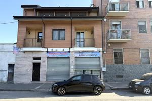 NEGOZIO A TORINO