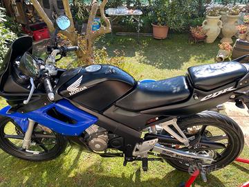 Honda cbr 125