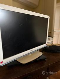 Tv 22 pollici bianco