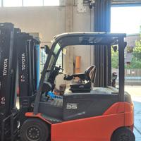carrello elevatore TOYOTA 35 quintali