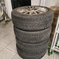 Gomme invernali con cerchioni originali Fiat 500