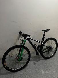 MTB Cube Reaction Carbon 29