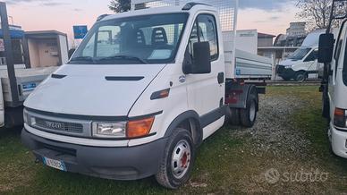 Iveco Daily 35C12 Ribaltabile trilaterale km241180