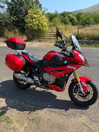 BMW s1000 xr racing red