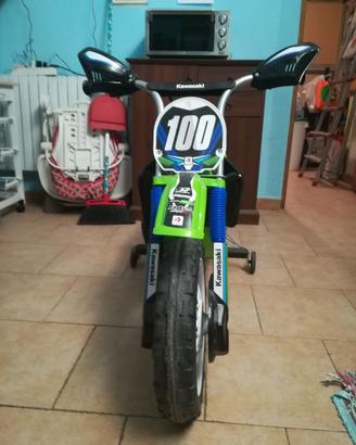moto bimbo