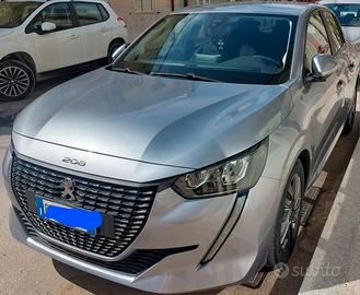 Peugeot 208  anno 2021 1.2 puretech Active s