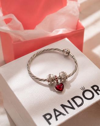 Bracciale Pandora originale con 3 charm