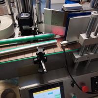 Etichettatrice per Bottiglie